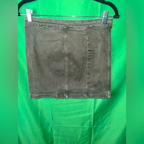 Free People Mini Skirt size 2 - Picture 4 of 6
